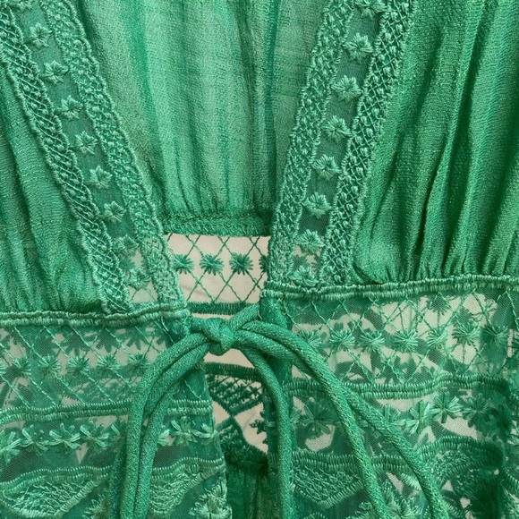 SOLD OUT CLEARANCE Green Boho Crochet Short Sleeve Kimono Duster - Picture 2 of 3